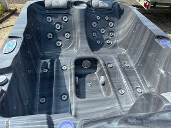 Virivka pro 2-3 osoby Balboa - 6