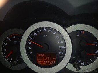 Toyota RAV4 2.2D - 6