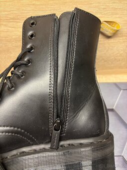 Dr. Martens Jadon - 6