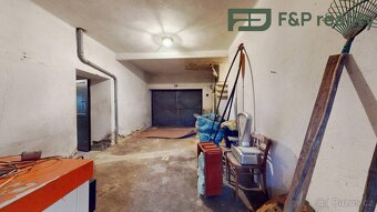 Prodej bytu 2+1, 63 m2,před rekonstrukcí, Strašice - 6