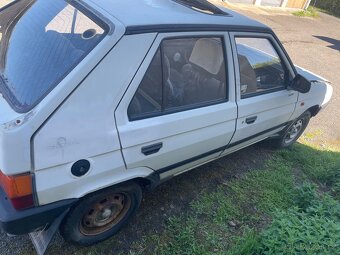 Skoda favorit LS - 6