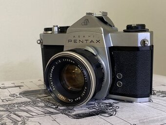 Asahi Pentax SL s legendárním objektivem Auto-Takumar 55mm f - 6