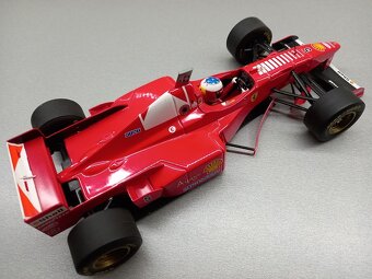 F1 FERRARI F310B 1997 M. SCHUMACHER MINICHAMPS 1:18 - 6
