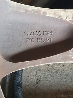 5 x 114.3 R 17 Alu kola disky elektrony liťáky orig Mazda - 6