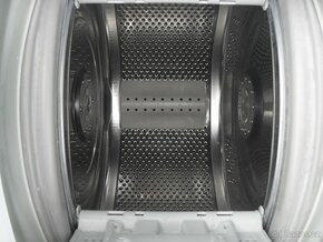 ÚZKÁ PRAČKA AEG S VRCHNÍM PLNĚNÍM-1-6KG,STÁŘÍ 2 ROKY,LCD ,CZ - 6