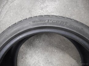 225/40R18 92V - 6