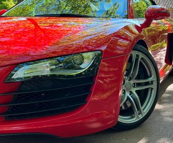 Audi R8 4.2 FSI Quattro R-Tronic - 6