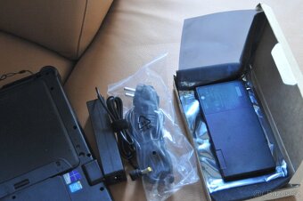 Vojenský/průmyslový tablet GETAC F110 - 6