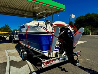 🛥️ Motorsailer MacGregor 26M – plachetnice + Mercury 2012 - 6