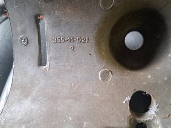 Čz kryt karburatoru - 6