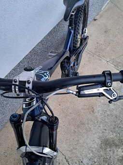 GT Force Carbon Pro AXS - 6