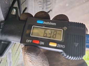 Pneu Pirelli 195/60 R15 - 6