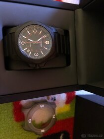 Prodám hodinky švýcarské značky Victorinox INOX  241776 - 6