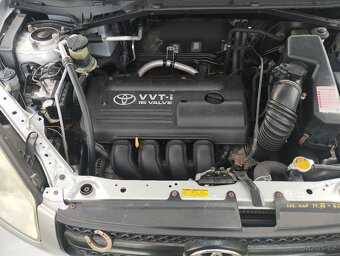 Toyota RAV4 1,8benzin - 6