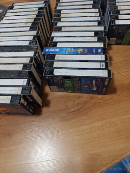VHS kazety - 6
