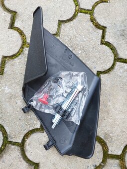 Tříkolová sekačka s pojezdem HECHT 5543 SXE - 6