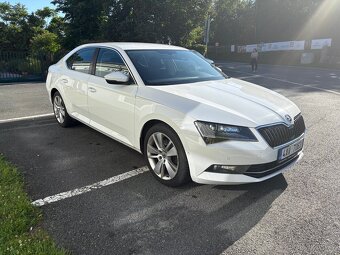Škoda Superb III 2,0 TDI 110 kW Style - 6