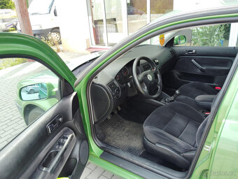VW Golf 4-1,4 BA-55 kW-NOVÁ STK - 6