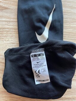 Fotbalové chrániče Nike XL - NOVÉ - 6