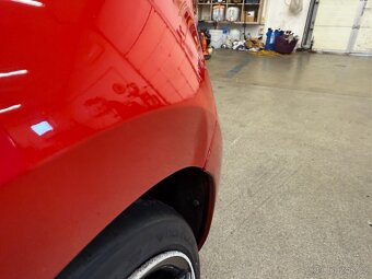 Volkswagen Golf 2.0 GTI 169 kW - 6