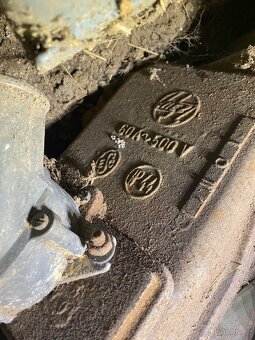 Elektromotor o výkonu 7,5 kW - 6