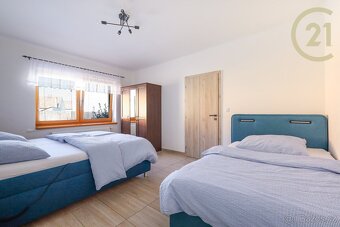 Pronájem zrekonstruovaného bytu 2+1 v rodinném domě v Mil... - 6