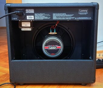Laney LX35R – kytarové kombo 30W, jako nové - 6