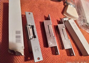 Nabízím elektr. vrátníky, sítový napaječ, el. zámky dveří - 6