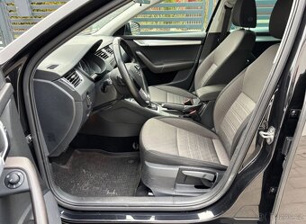 Skoda Octavia 2.0 TSI Ambition DSG - 6