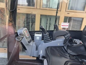 Minibagr Kubota KX016-4 - 6