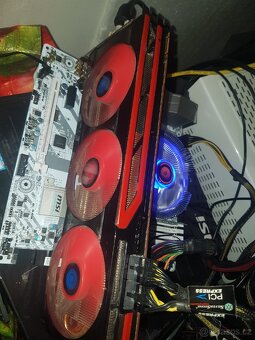 Herní grafická karta AMD Radeon HD7990 6GB DDR5 - 6