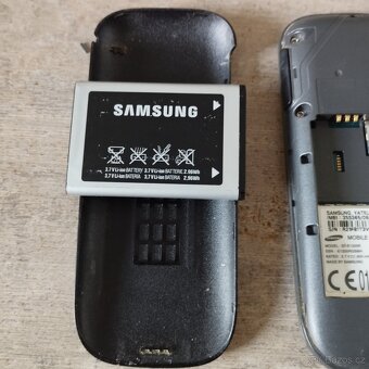 SAMSUNG TLAČÍTKOVÝ - 6