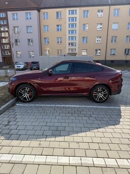 BMW X6 xDrive40d 2024 - 6