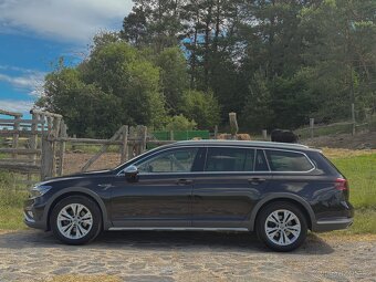 VW PASSAT ALLTRACK TOP 1.MAJ 2022 VIRTUAL KAMERA IQLIGHT - 6