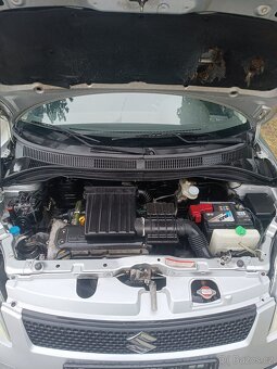 Suzuki Swift 1.3i. 68kw - 6