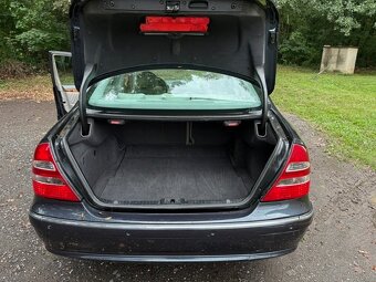 Mercedes Benz E200 CDI W211 - 6