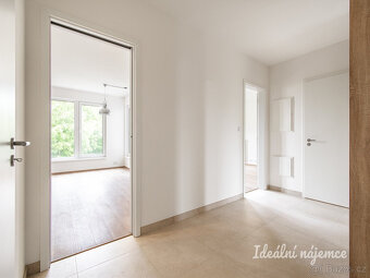 Pronájem bytu 2+kk, Dagmar Burešové, Žižkov, 26000 Kč/měs, 6 - 6