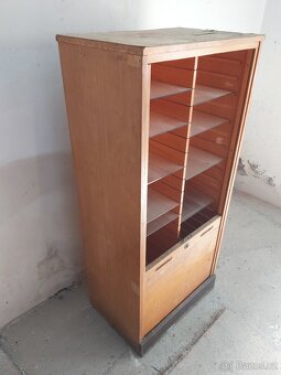 SKŘÍŇ REGISTRAČNÍ - 6