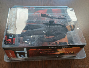 Sběratelská figurka McFarlane T-850 Terminator 3 otevřená - 6