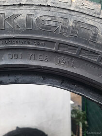195/65/16 C 104/102 S Nokian WR C van Zimní - 6