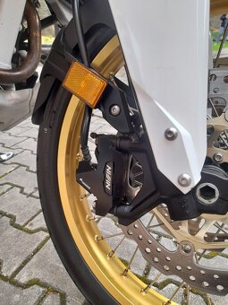 Honda africa twin 1000 adventure - 6
