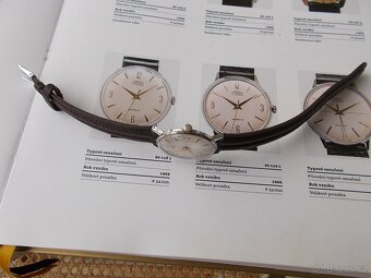 pekne vzacne funkcni hodinky prim 17 jewels rok 1966 - 6