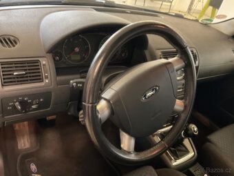 Ford Mondeo 2.0 TDCi 96Kw Ghia - 6