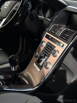 VOLVO XC60 D5 AWD POLESTAR SUMMUM - 6