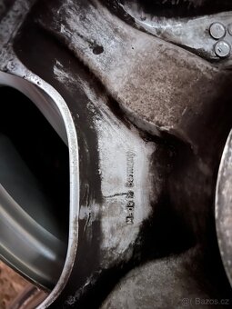 16” Mercedes-Benz original - 6