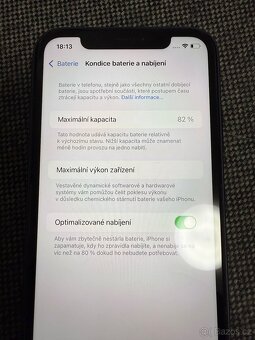 iPhone 11 64GB Black - 6