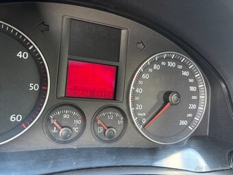 Volkswagen GOLF 5 1.9 TDi 66kw na ND - 6