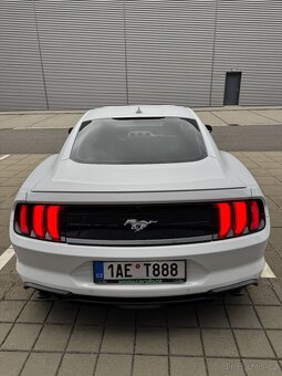 Ford Mustang 2.3i 228kW Automat rv.2021 Najeto 79 tis km - 6