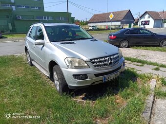 Mercedes-Benz ML, Na pružinách, typ bez měchu - 6