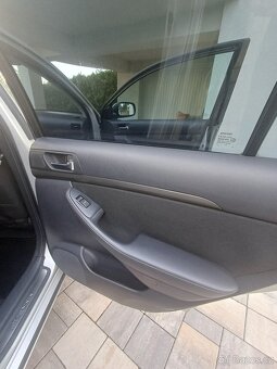 Toyota Avensis 2.0 vvti benzín - 6